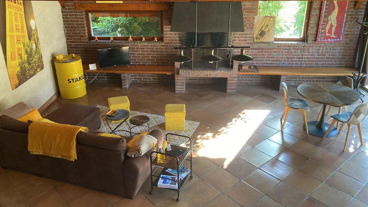 Вилла Domaine Des Montots Tanlay Экстерьер фото